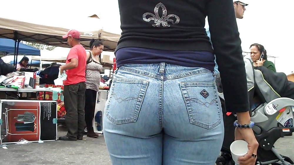 Butts are nice in ass tight jeans 