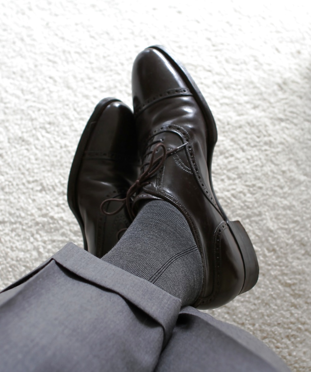 A appropriate cloth wardrobe #9513692