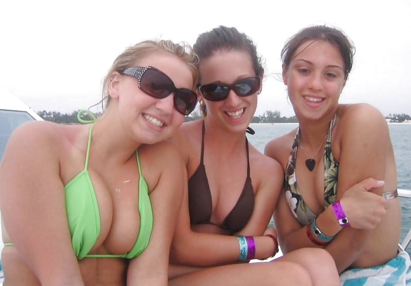 Girls in Groups 24 #8707476
