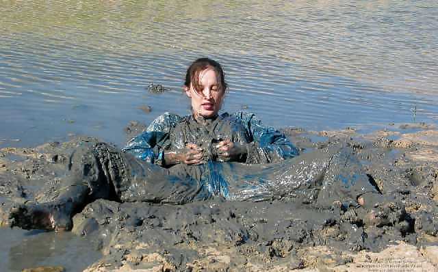 Wet, messy and muddy girls 2 #3608317