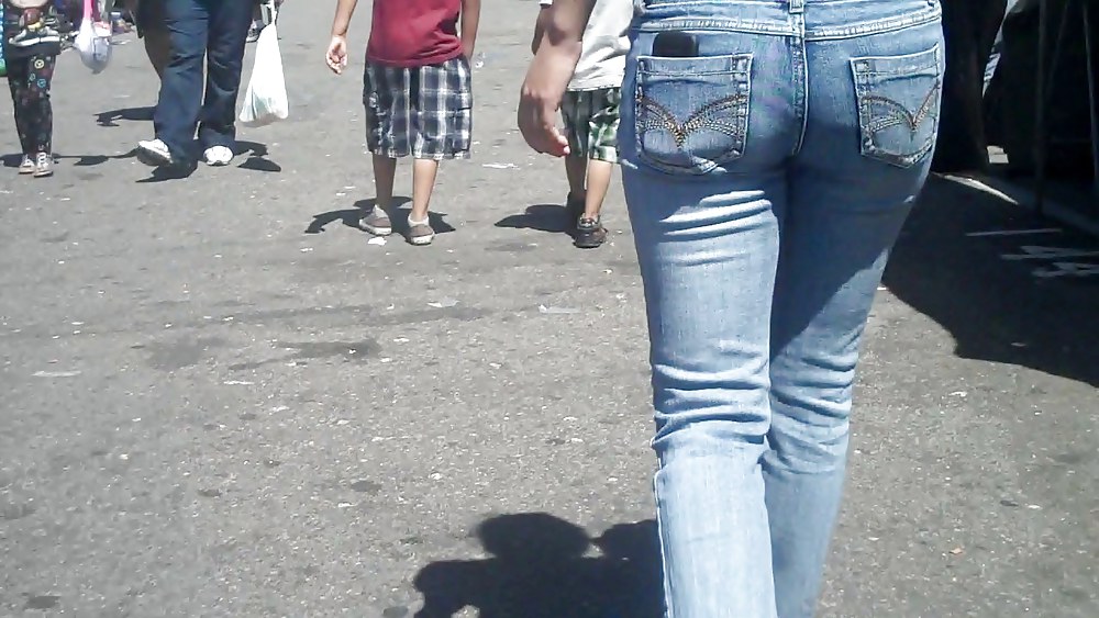 Bei Arsch & Hintern Liebe In Jeans Bilder Zu Sehen #3657705