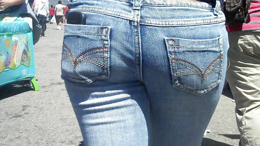 Love to look at ass & Butt in jeans pics #3657716