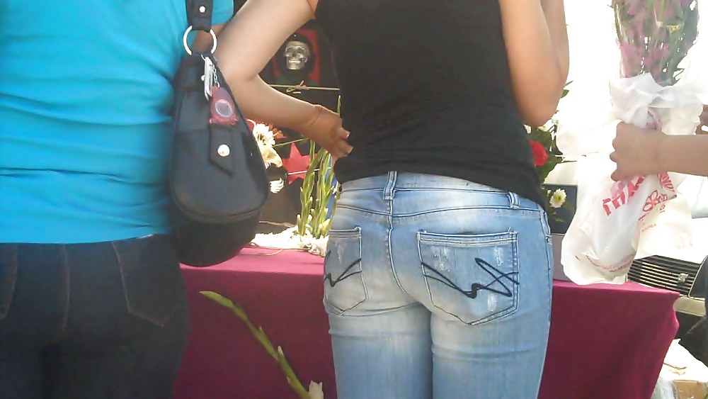 Bei Arsch & Hintern Liebe In Jeans Bilder Zu Sehen #3658280