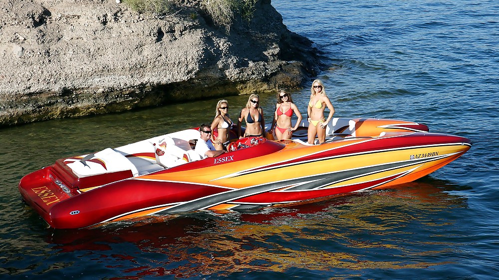 Fahrräder, Boote Und Babes #9983602