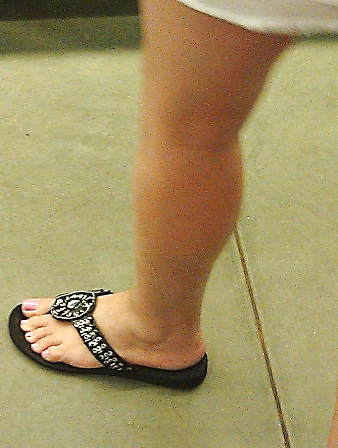 Candid feet and legs #13954802