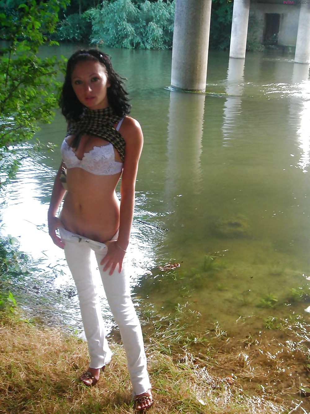 Public display 85 #19903960