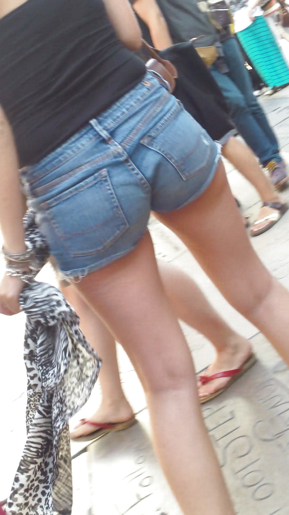 Girls butt & ass in short jeans  #21316552
