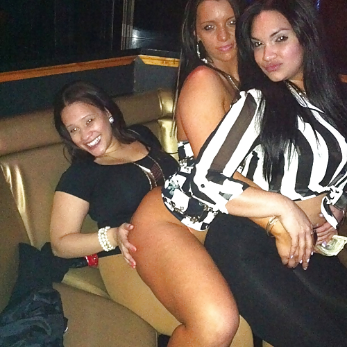 Give me a trio! #8926167