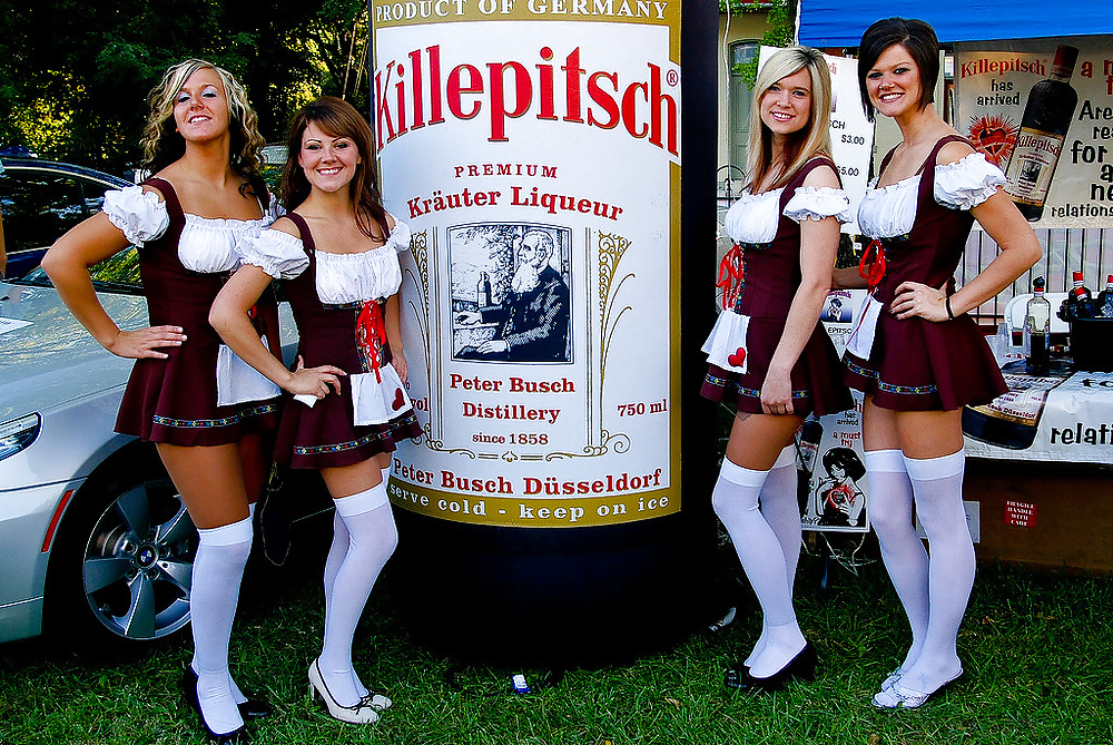 Oktoberfest girls #2594239
