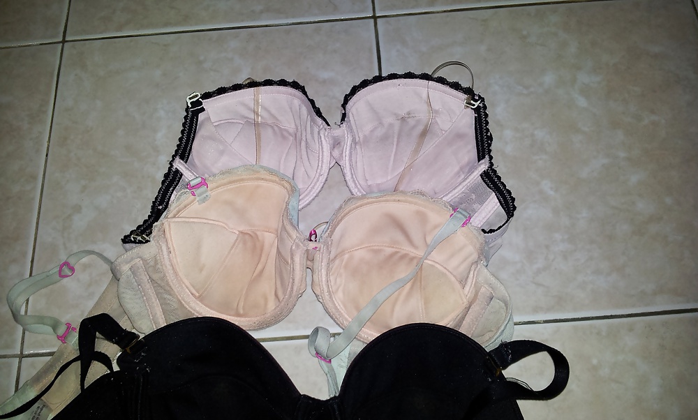 Cumming on my sister frens pink padded bra cup #9388467