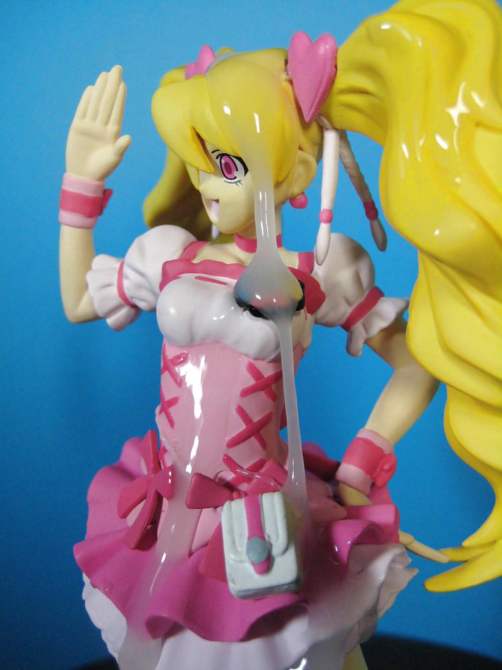 Anime figura bukkake
 #14553186