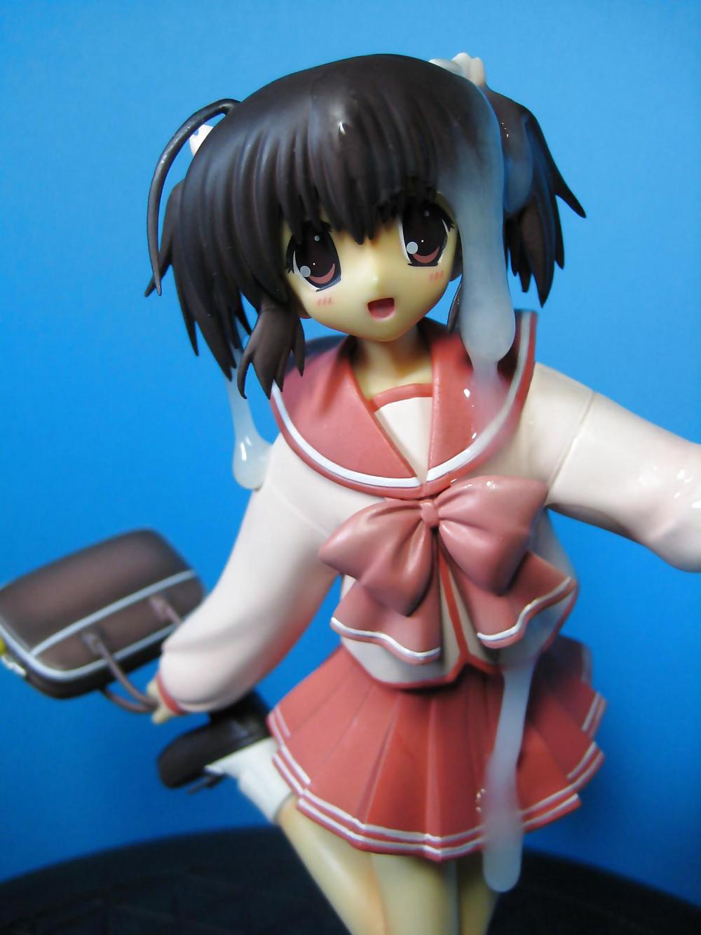 Anime figura bukkake
 #14554099