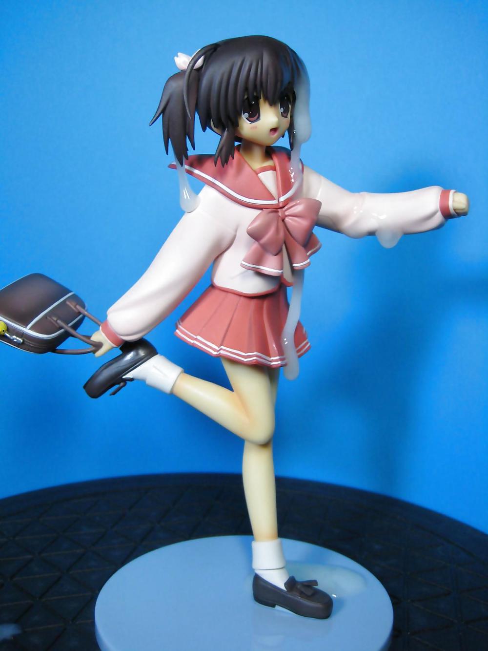 Anime figura bukkake
 #14554115