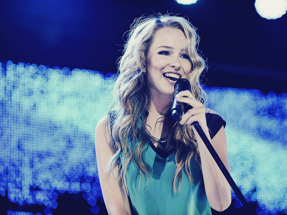 Bridgit mendler ultimo
 #15248303