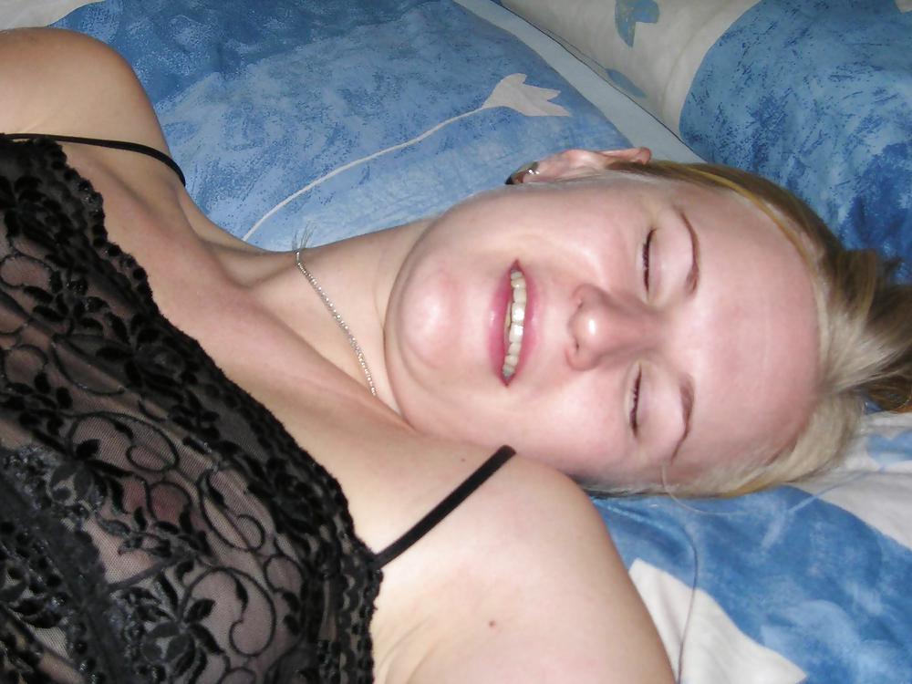 DIRTY BLONDE SLUT #9746043