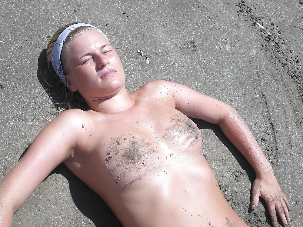 DIRTY BLONDE SLUT #9746101