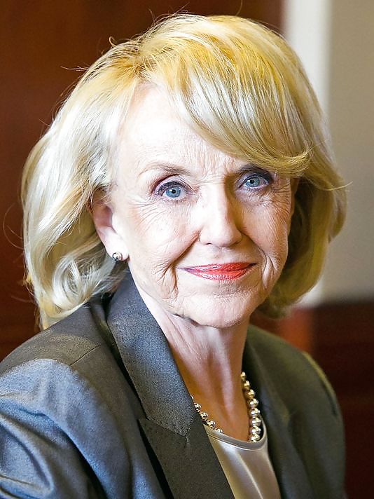 El conservador Jan Brewer me da una erección
 #21725520