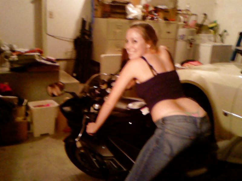 Queens in denims LXXXXV - Hand- and Blowjobs #9377922