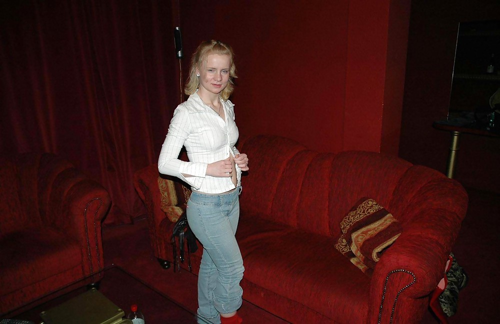 Queens in denims LXXXXV - Hand- and Blowjobs #9378142