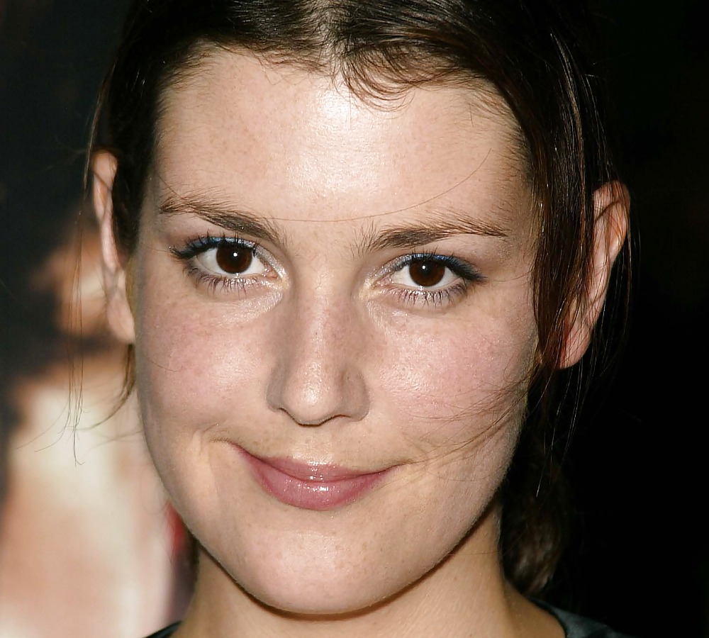 メラニー・リンスキー（Melanie lynskey
 #14601856