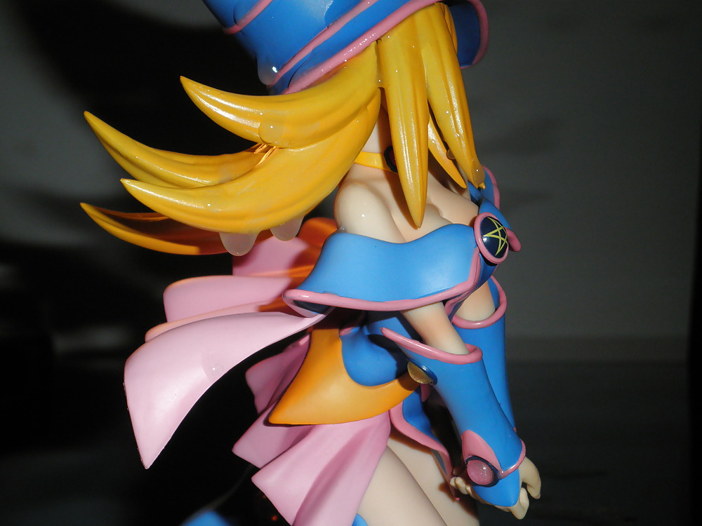 Figure bukkake 7 (dark magician girl) #5411147