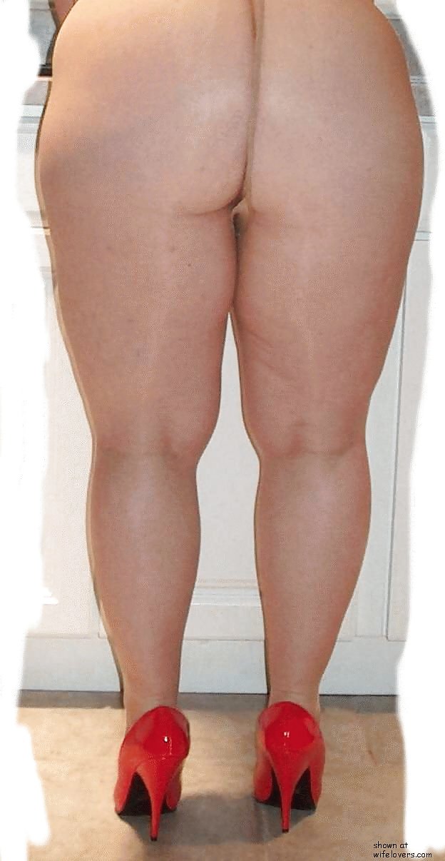 Immense nice looking thighs #9998822