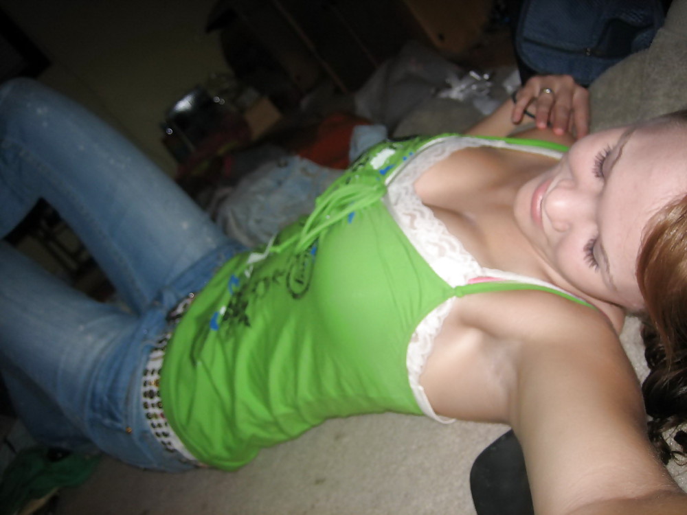 Smutdates.com user id cali8teen
 #8110479