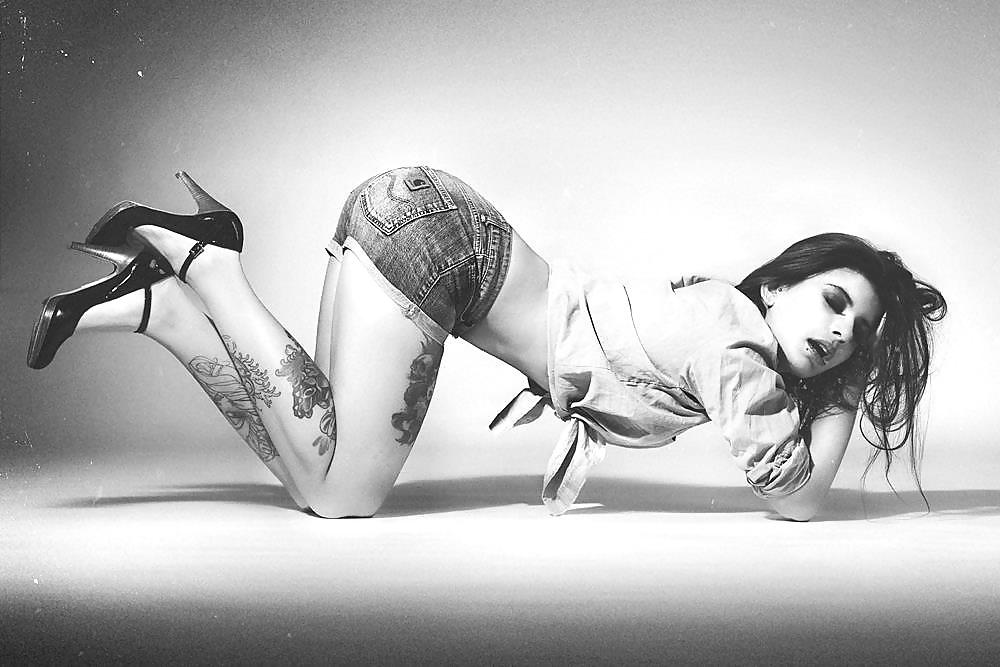 Body Art 26! #9927054