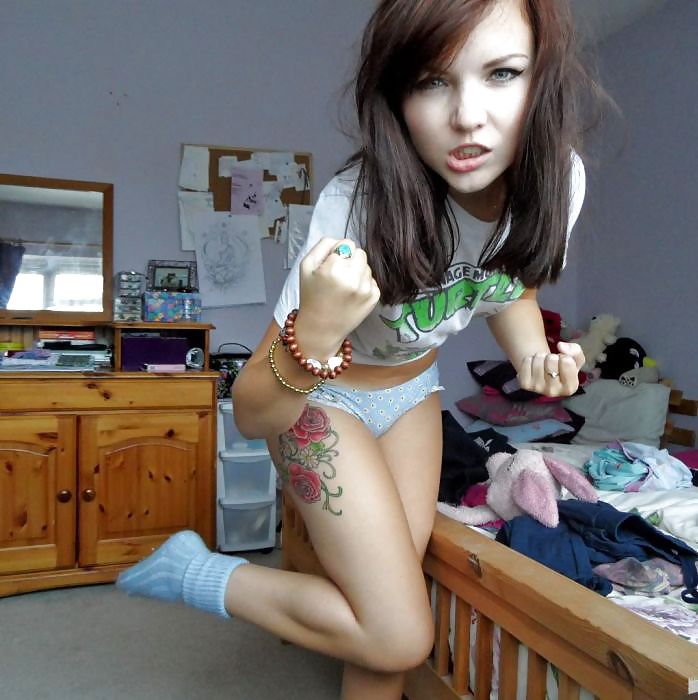 Chicas en calcetines largos, calcetines 2
 #16744210