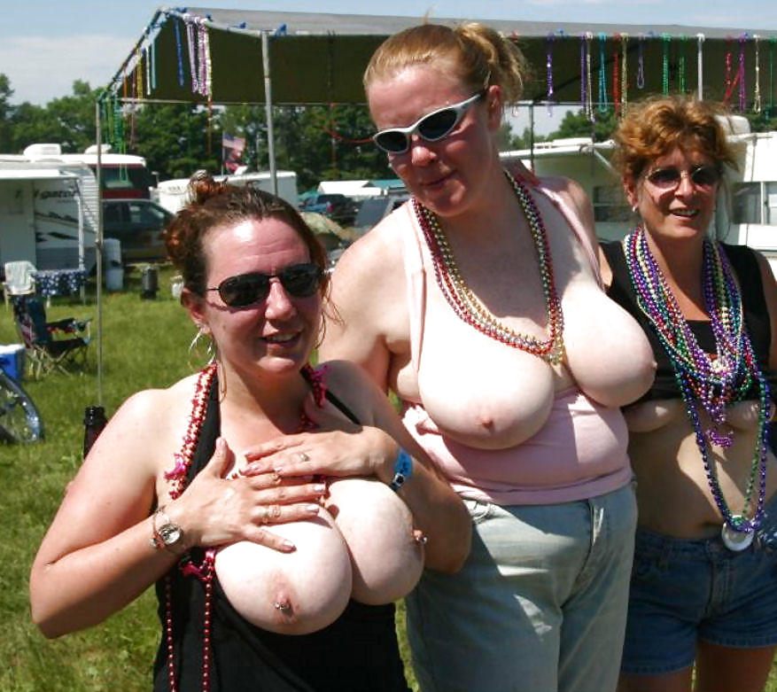 Random Tits 5 #3091430