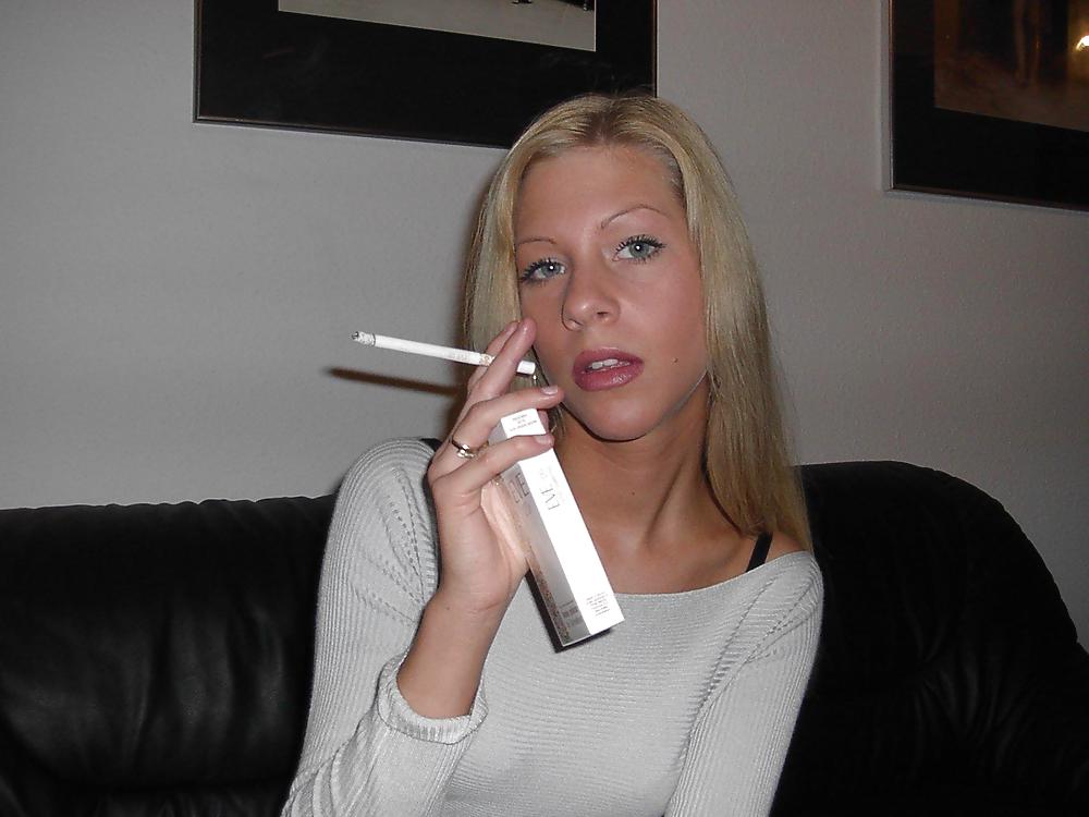 If she smokes, she pokes 2: slags, hags, and their fags. #4614942