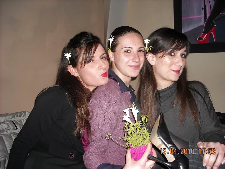 Grandissime troie amiche
 #11136753