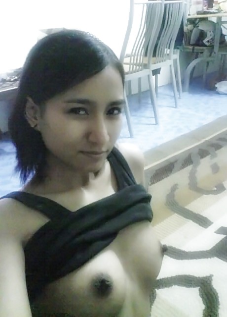 The Beauty of Amateur Indonesian Teen #13673602