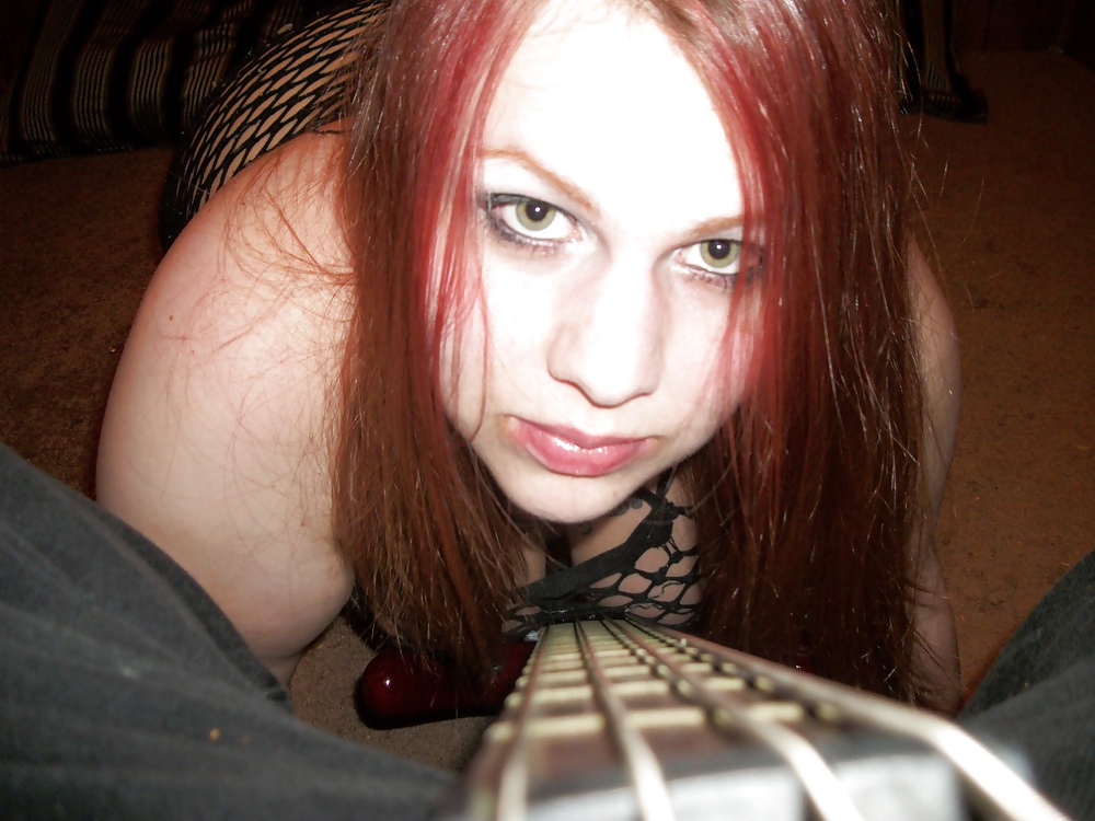 Wife bass2 #4171177
