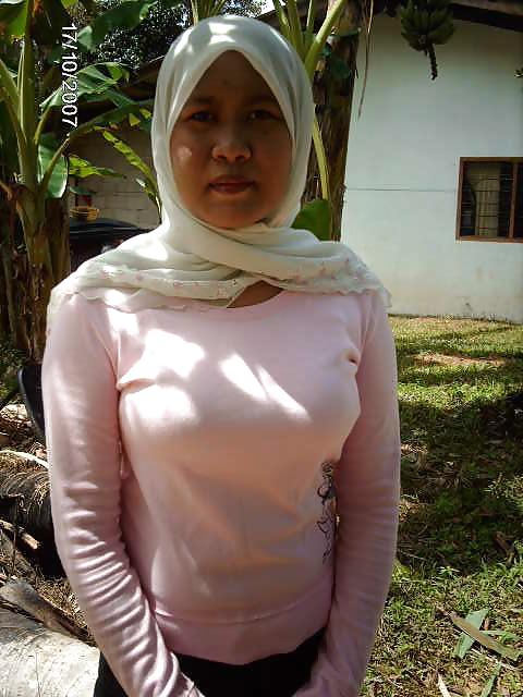 Hijab Asian Indo Ladies III #9528945