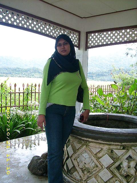 Hijab Asian Indo Ladies III #9529004