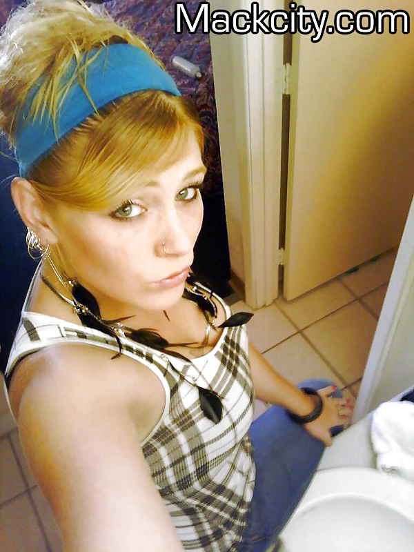 Mariah in regular mode. #17659939