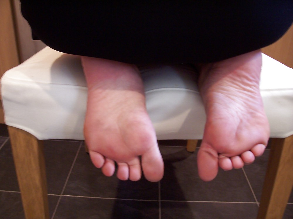 Honey B lapdancer feet and more #15916898