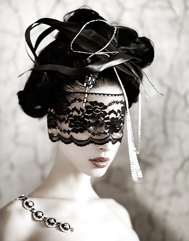 Blindfold me #3672367