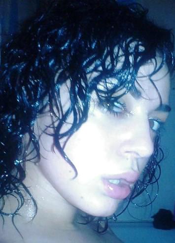 Lola #19795378