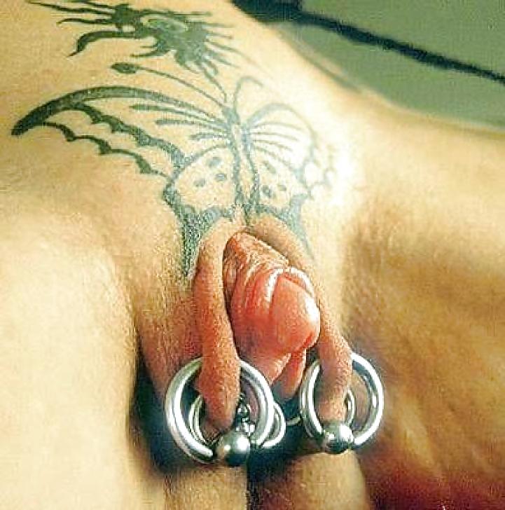 Ragazze con piercing e tatuaggi
 #1469675