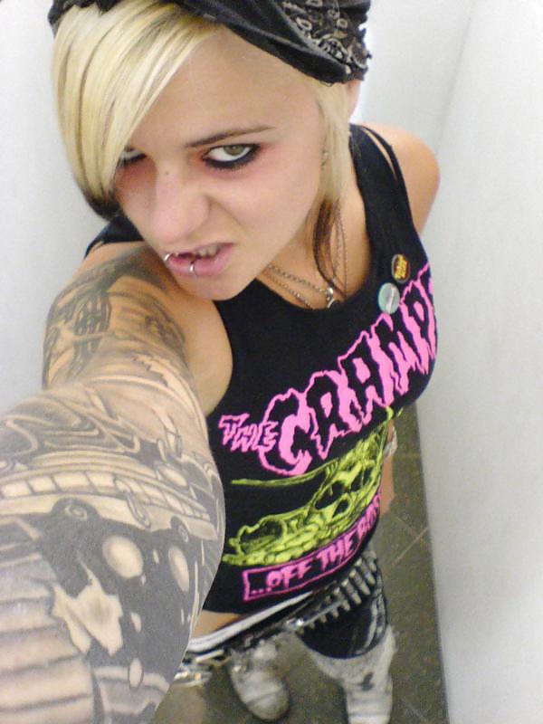 Ragazze sexy emo punk 9
 #4976434