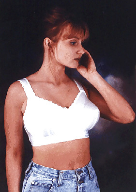 Bras en las mujeres al azar 4
 #18417353