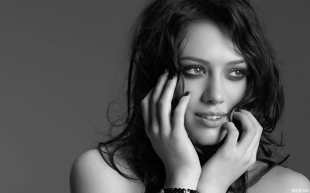 Hilary Duff #17384706