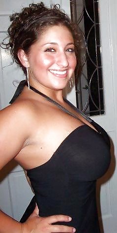 Busty Friends Milfs and Favorites 2 #6095915