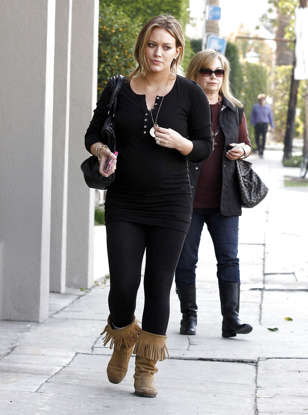 Hilary Duff Out Für Weihnachtseinkäufe In Beverly Hills #6639056