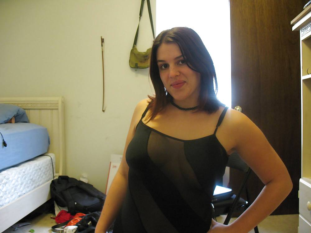 Curvy brunette not-nude but super sexy #8473673