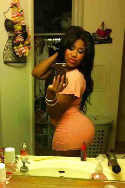 Something about a big booty chick... #6692369