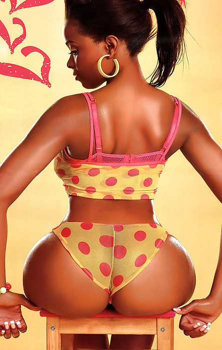 Something about a big booty chick... #6693146