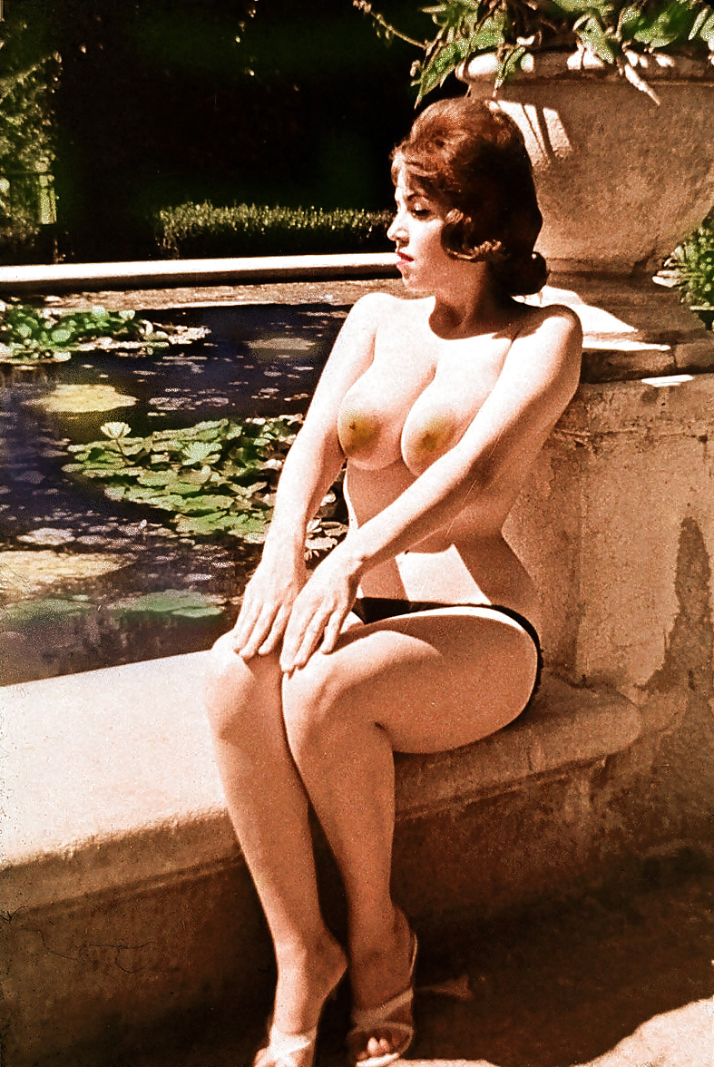 Julie WILLIAMS 2 aka The Bosom, Julie Wills, Juli Williams #9800217